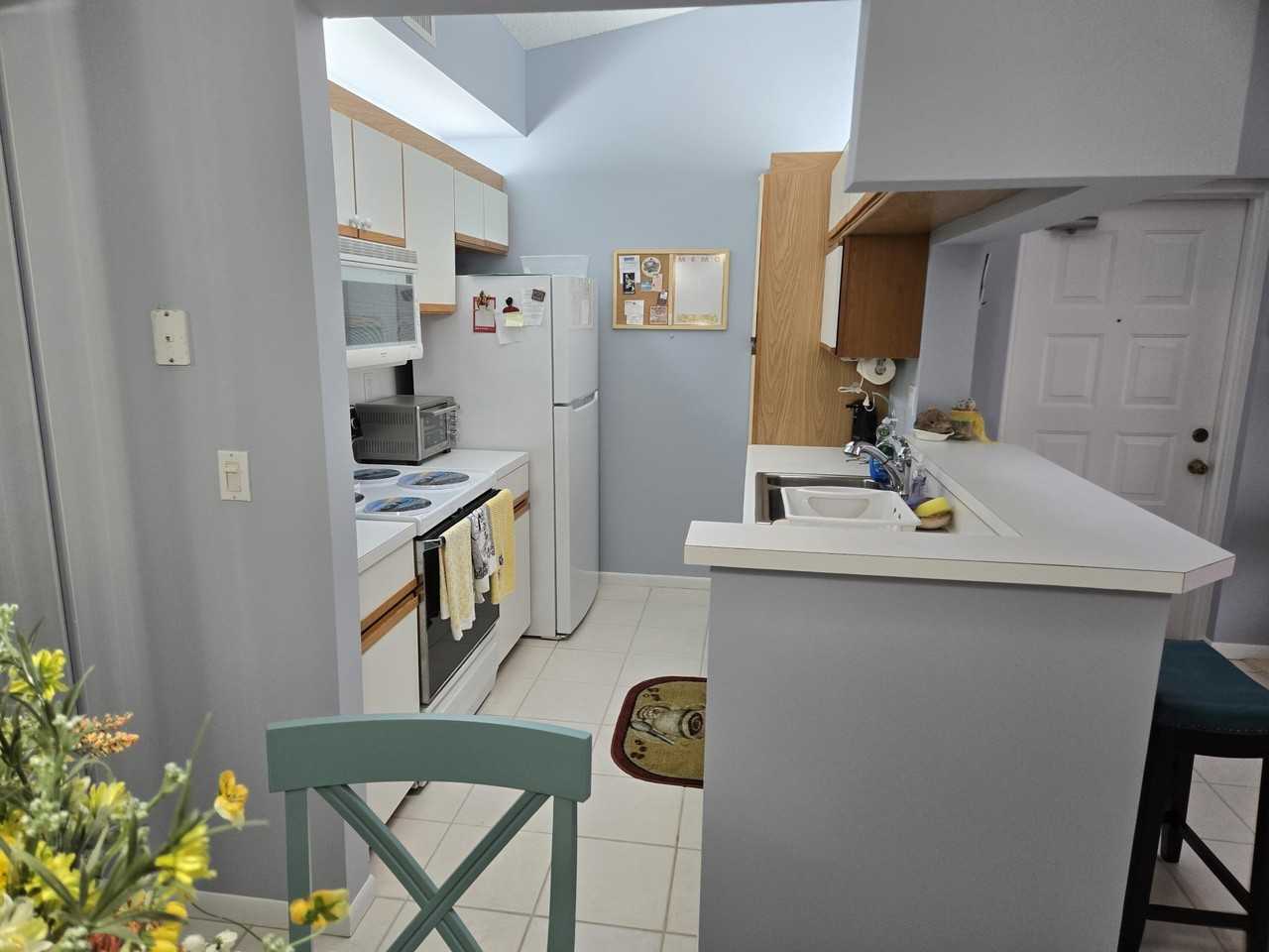 2516 Se Anchorage Cv Apt A-3 - Photo 6 of 25