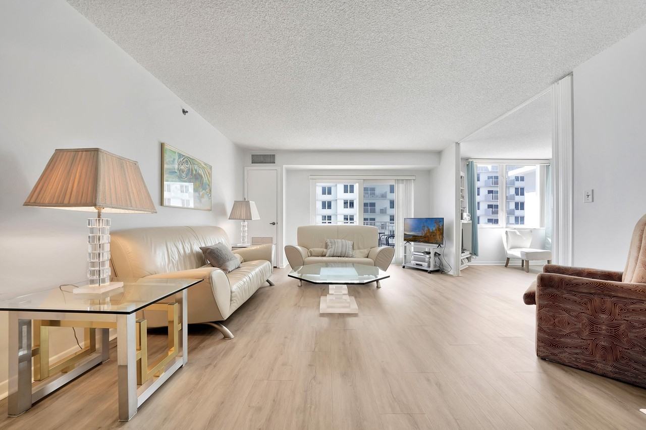 3215 S Ocean Blvd Apt 707 - Photo 4 of 37