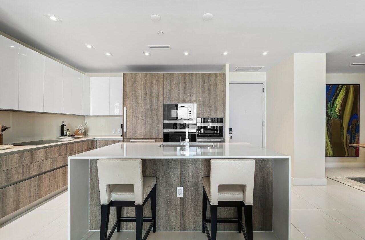 3100 N Ocean Dr Unit H1602 - Photo 5 of 46