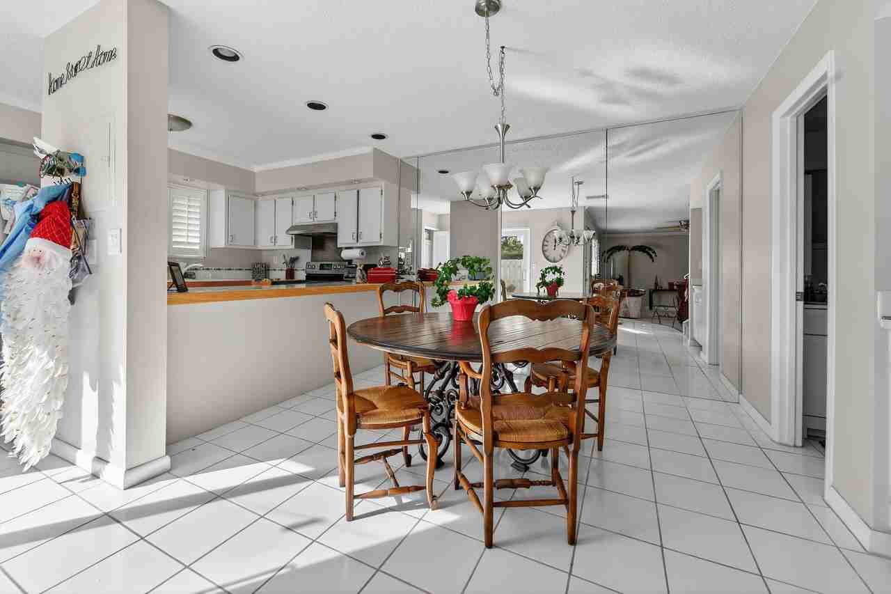 141 E Riverside Dr Apt 10d - Photo 5 of 35