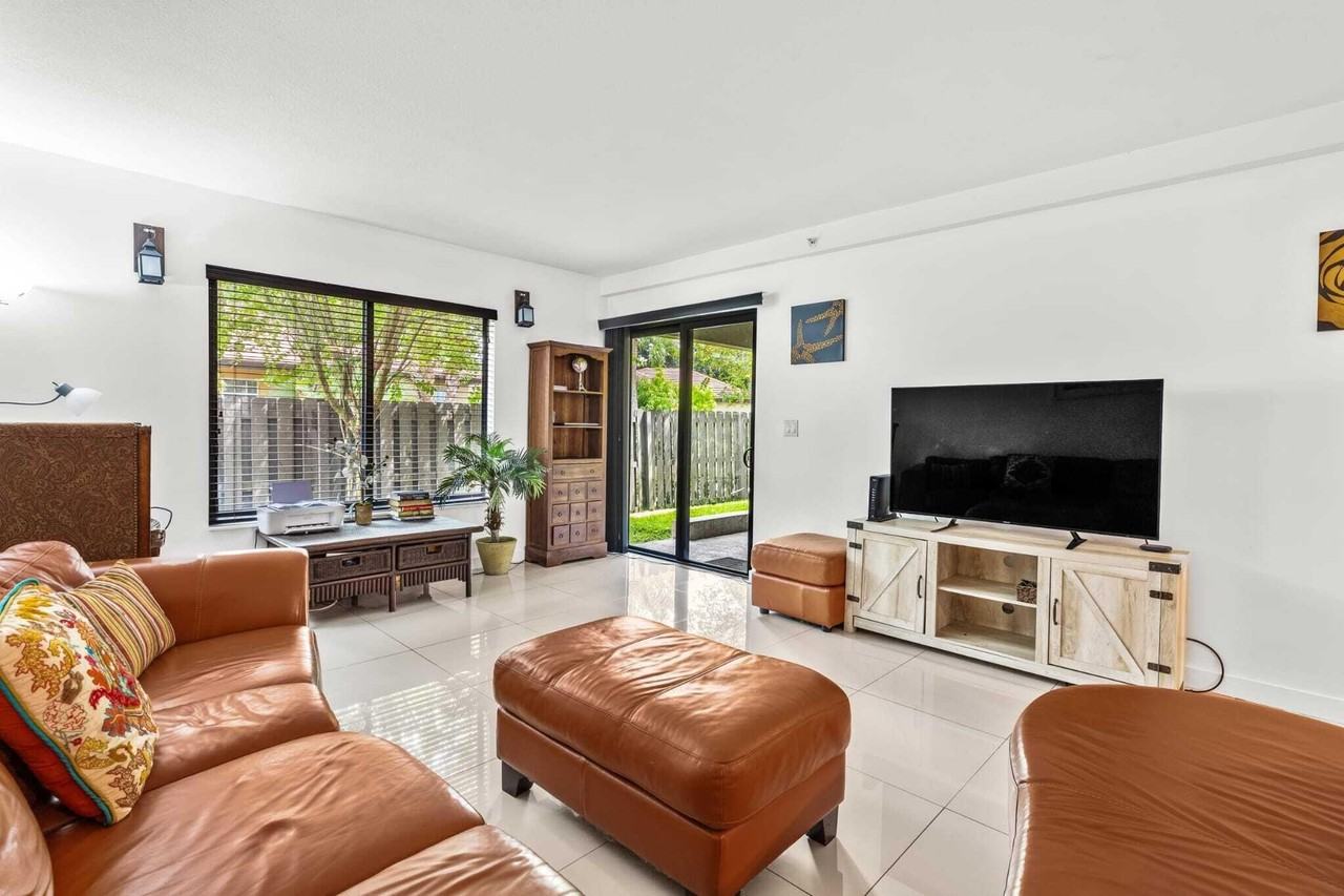 1665 Cabot Ln Apt A3 - Photo 5 of 23