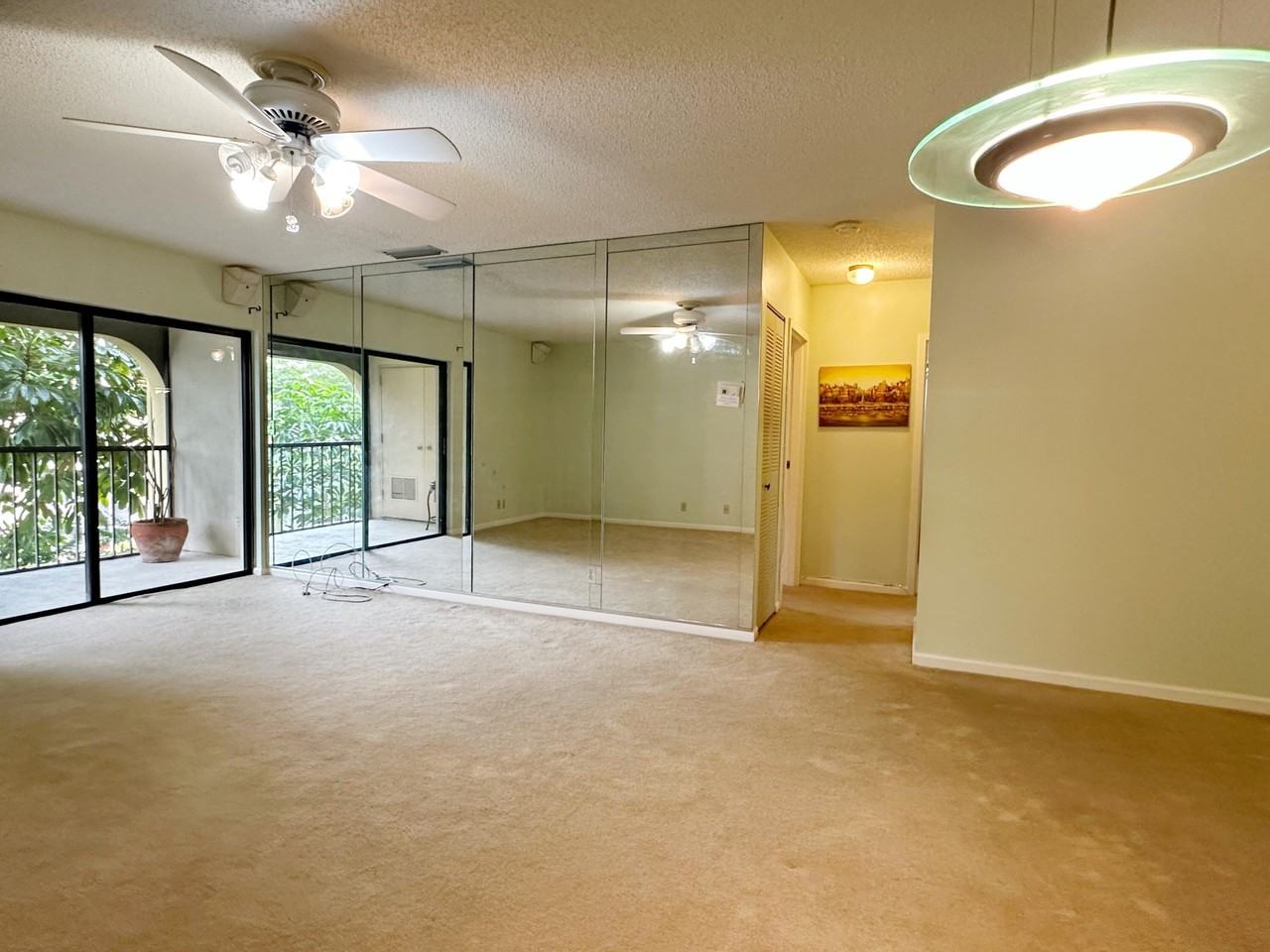 924 Sw 9th Street Cir #206 - Photo 7 of 37