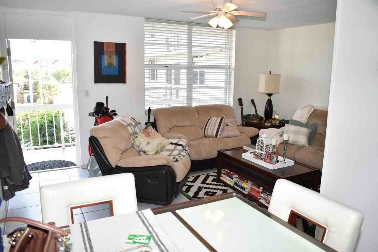 1131 Se 4th St Unit 3060 - Photo 2 of 7