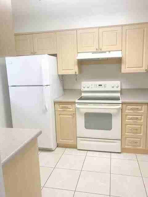 2050 Oleander Blvd Apt 1-105 - Photo 2 of 13
