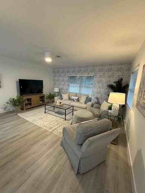 522 Eastwind Dr - Photo 3 of 11