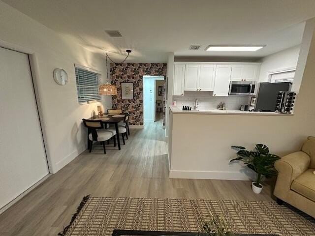 524 Eastwind Dr Unit 524 - Photo 4 of 13