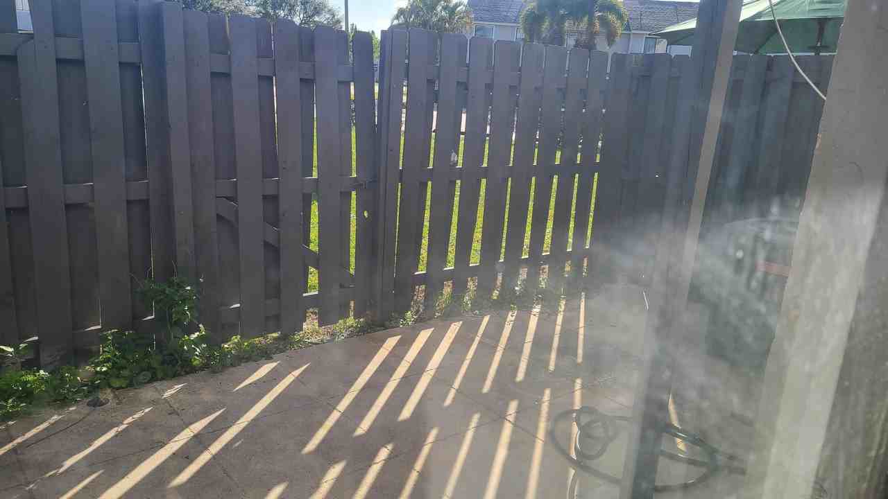 1803 Wharf Ln - Photo 4 of 21