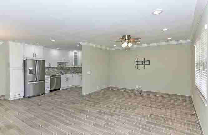 864 Normandy R Unit 864 - Photo 2 of 50