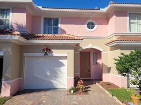 303 Seminole Palms Dr - Photo 1 of 1