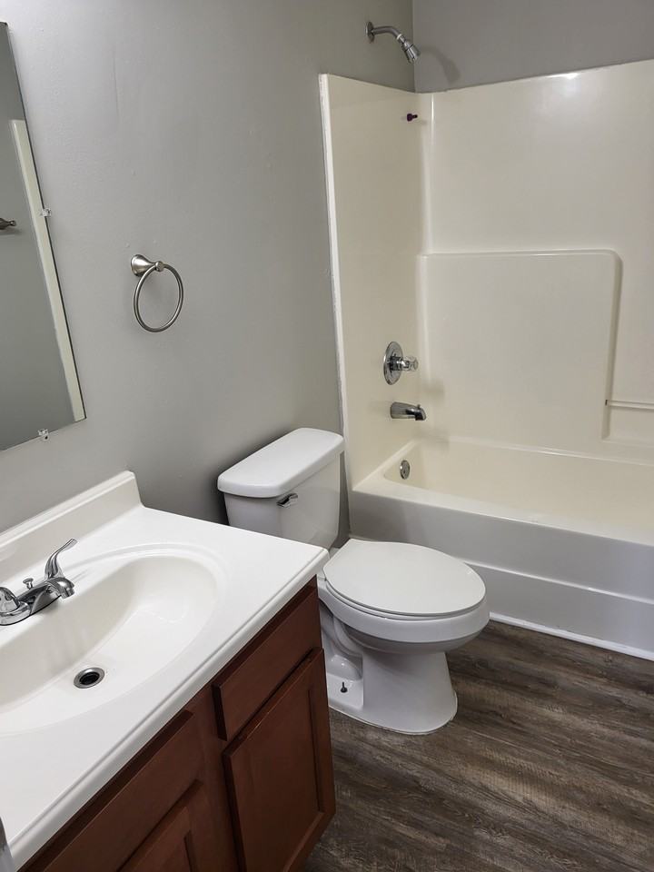 154 Spring Circle Rd #5 - Photo 5 of 8