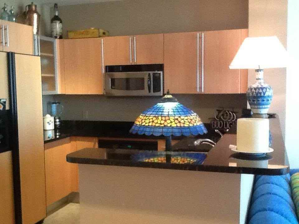 1551 N Flagler Dr Apt 1504 - Photo 6 of 18