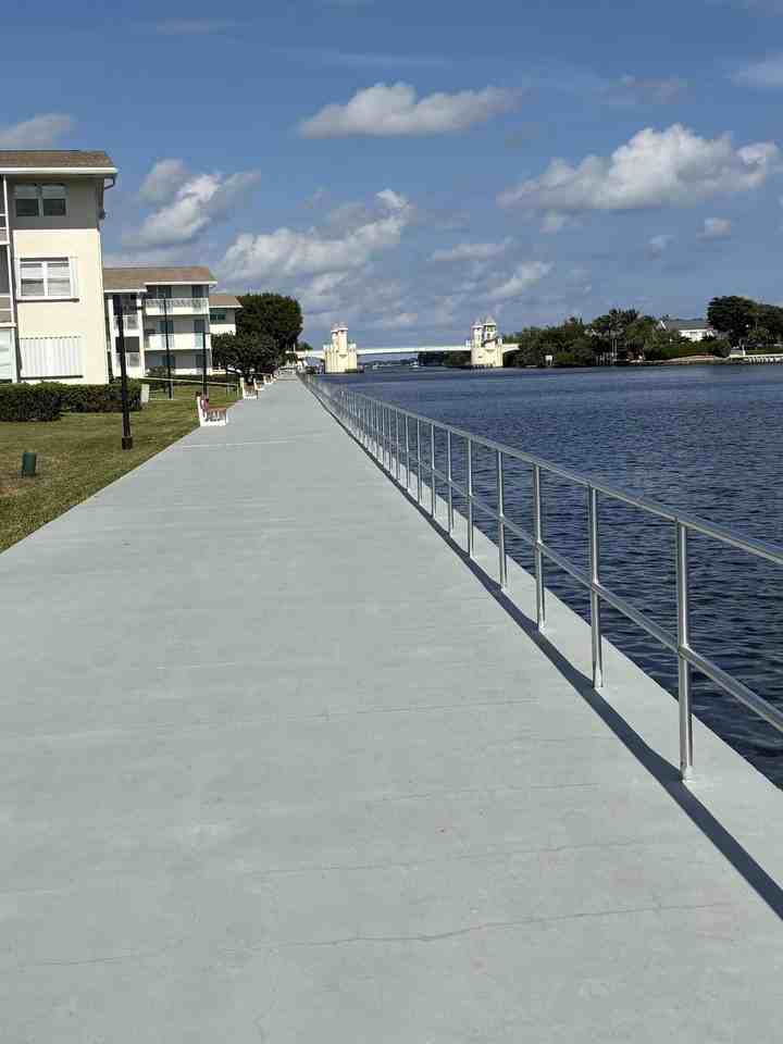 650 Horizons E Apt 107 - Photo 5 of 8