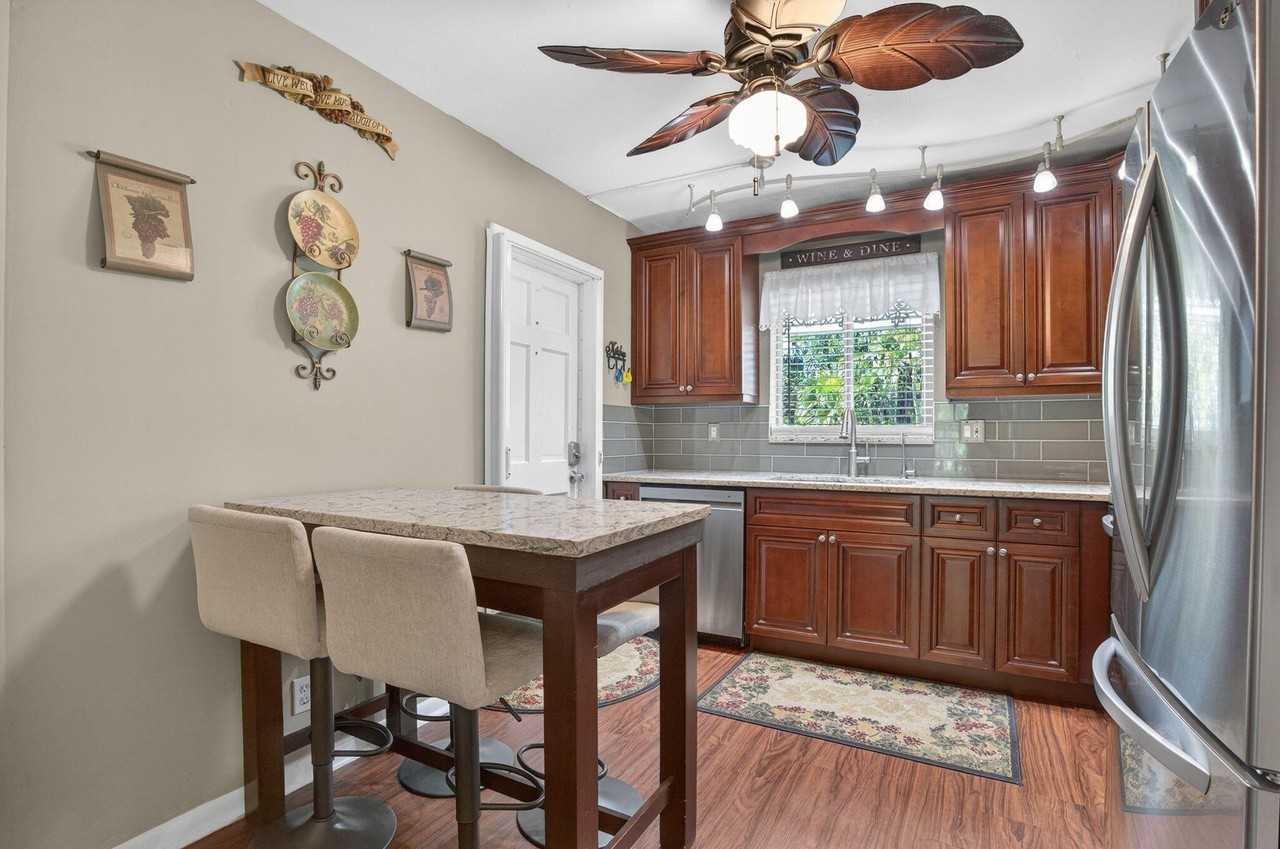 6 Garden St Apt 201p - Photo 4 of 42