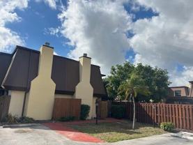 3502 Gardens East Dr Apt B #Apt B - Photo 1 of 1