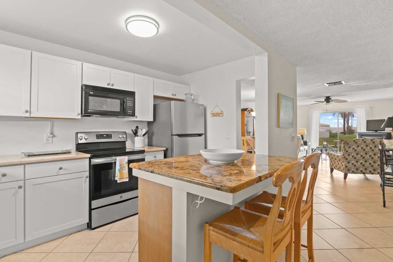 1300 Seaway Dr Unit C1 - Photo 3 of 16