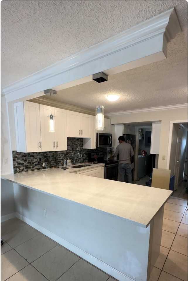 885 Sumter Rd W - Photo 2 of 8