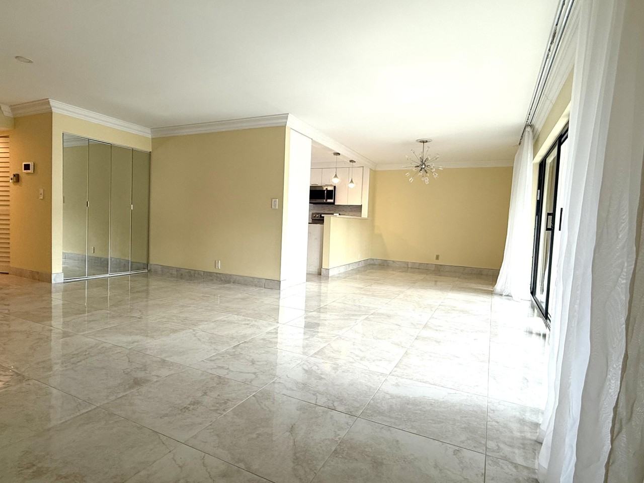 6557 Burning Wood Dr Apt 215 - Photo 4 of 22