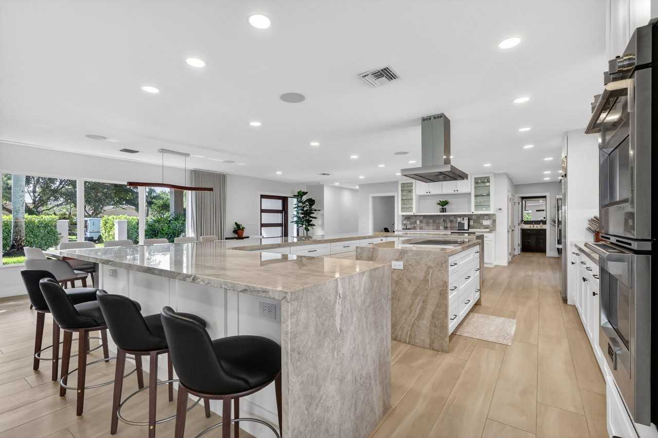 937 Sw 34th Ct - Photo 7 of 40