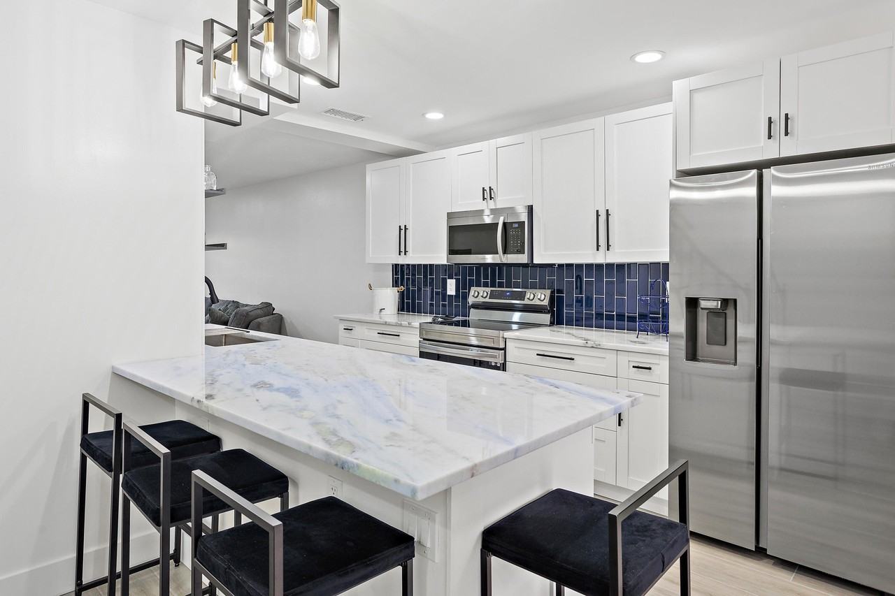 12726 Peconic Ct - Photo 2 of 22