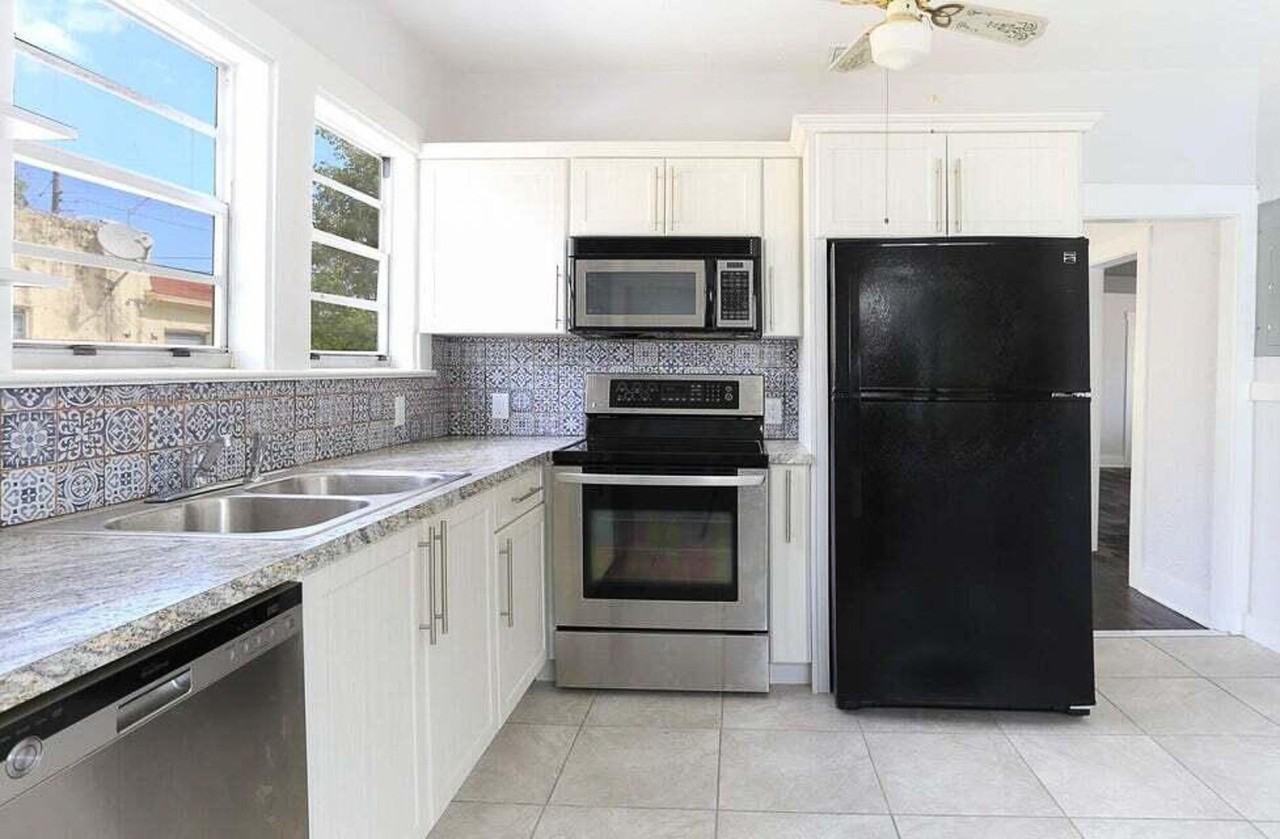 4009 Garden Ave Unit A - Photo 3 of 17