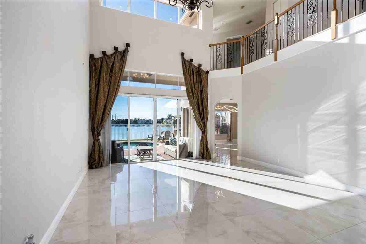 1238 Bay View Way - Photo 5 of 39