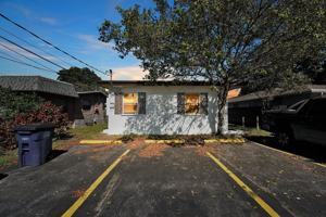 featured image of 406 Nw 7th Ct Apt 1-4