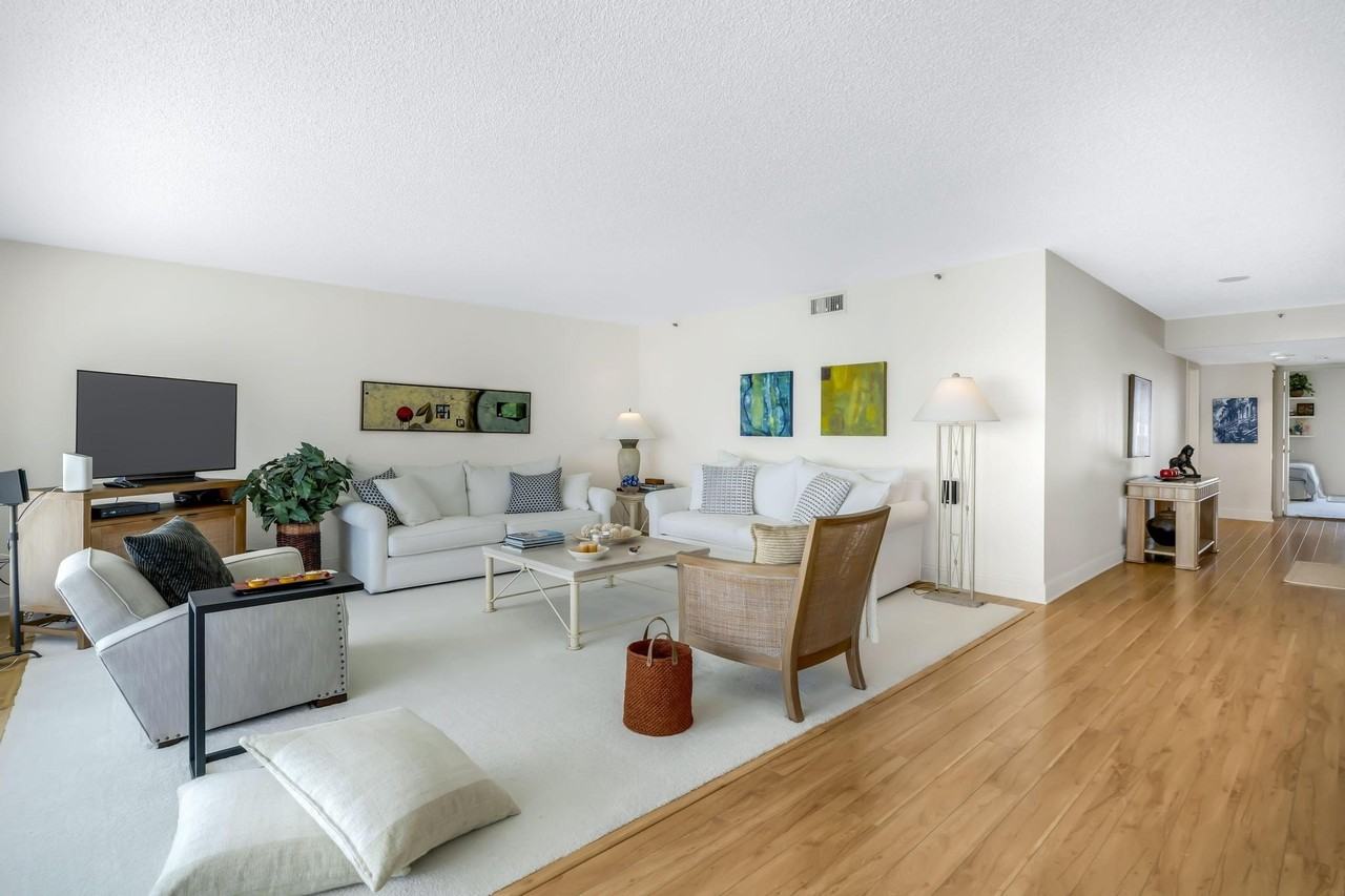 4301 N Ocean Blvd Apt 1002 - Photo 5 of 50