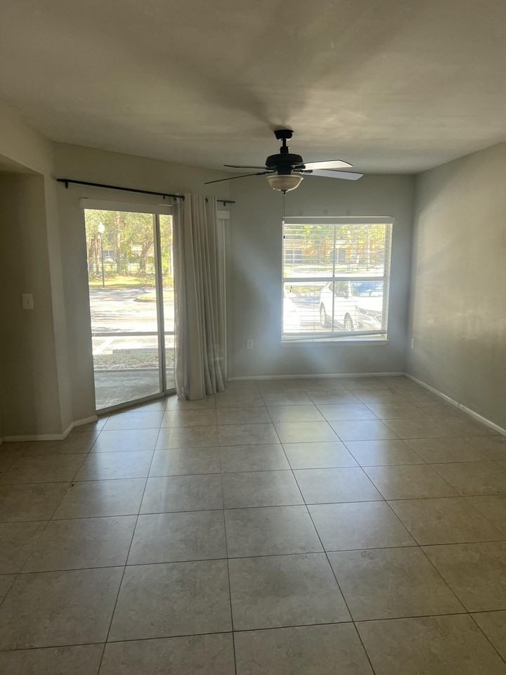 4847 Via Palm Lks Apt 1002 - Photo 5 of 13