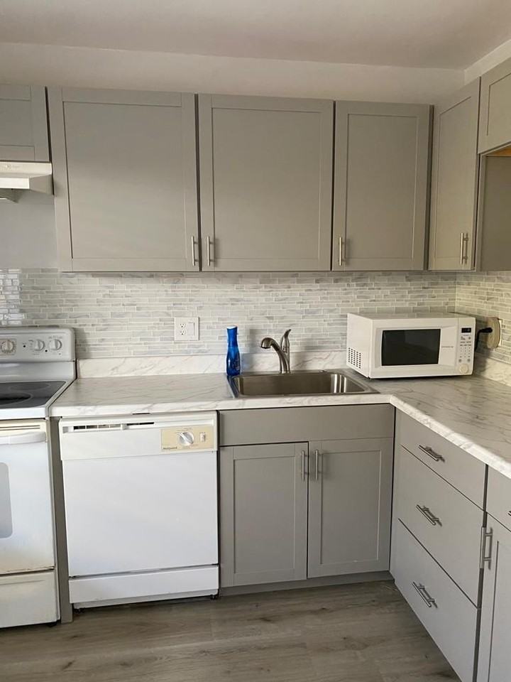 19 Abbey Ln Apt 206 - Photo 3 of 12