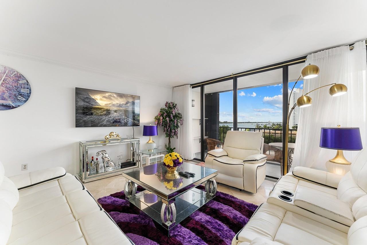 5600 N Flagler Dr Apt 605