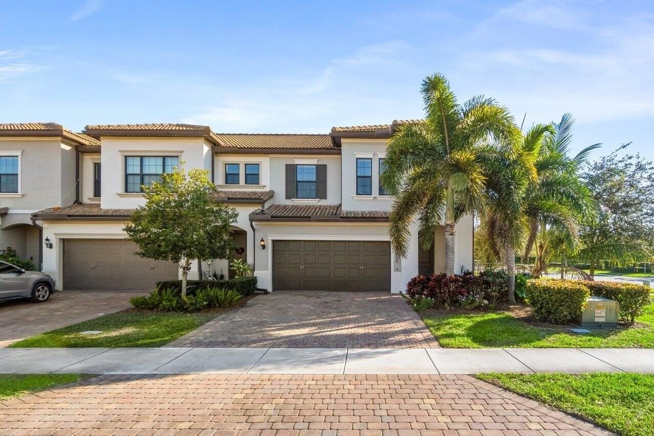 4493 San Fratello Cir - Photo 2 of 50