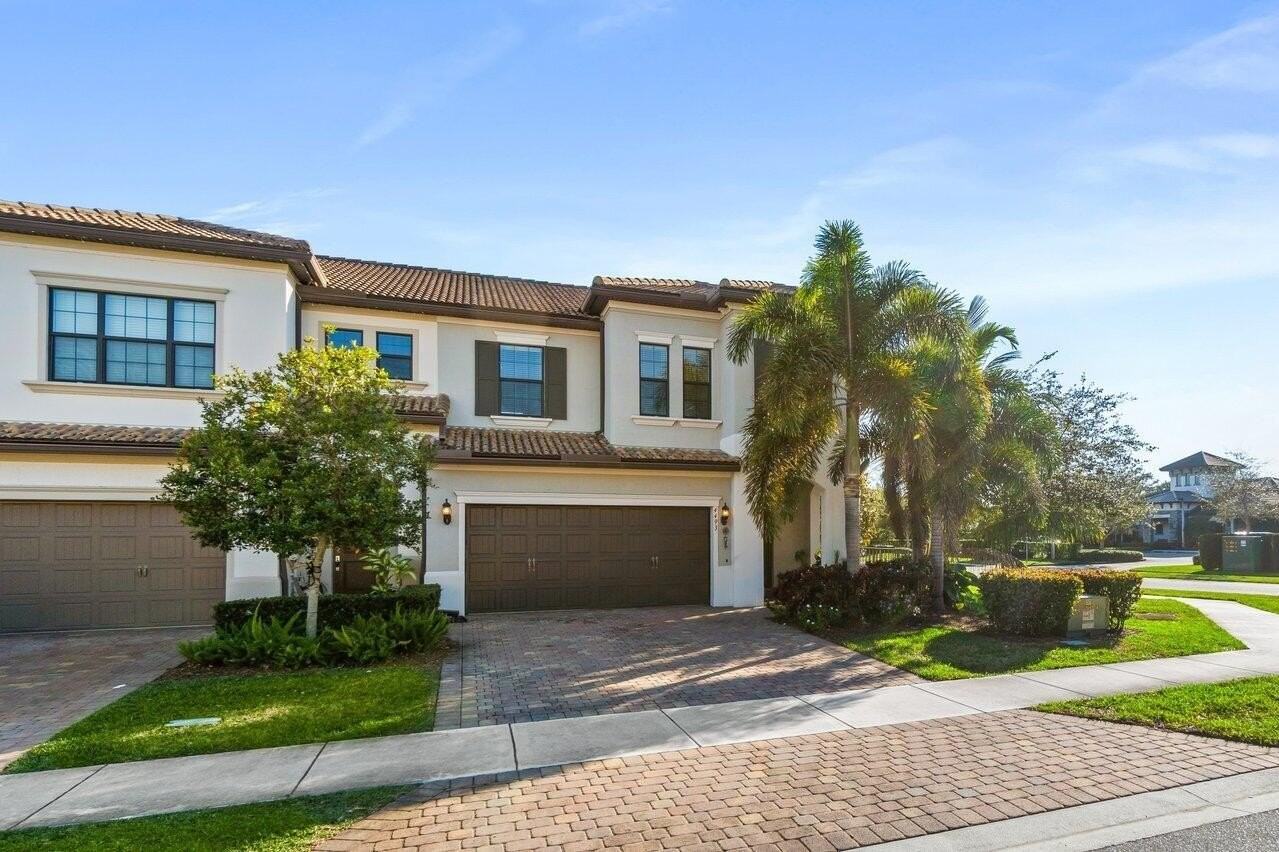4493 San Fratello Cir - Photo 4 of 50