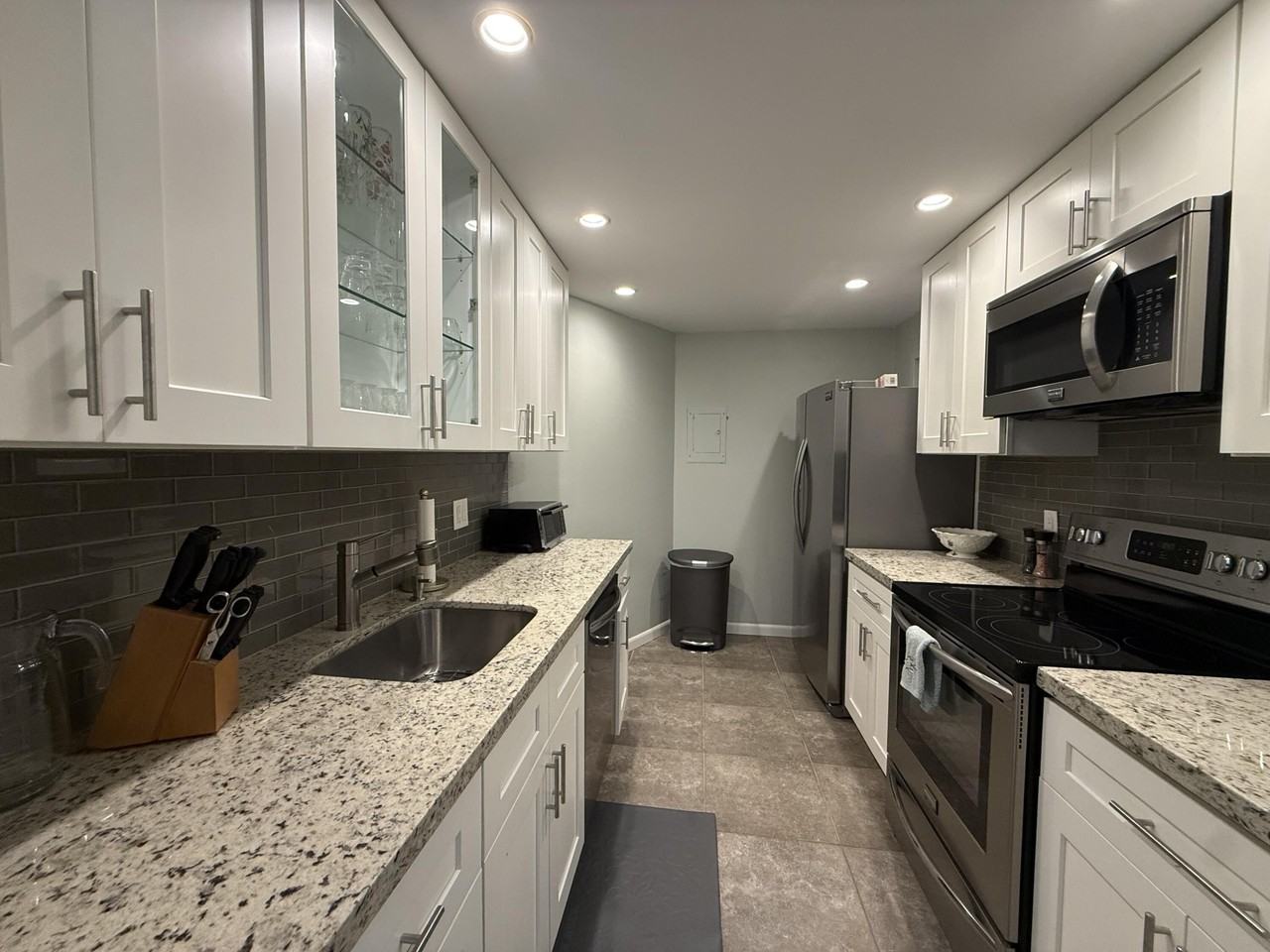 1200 Hibiscus Ave #806 - Photo 5 of 13