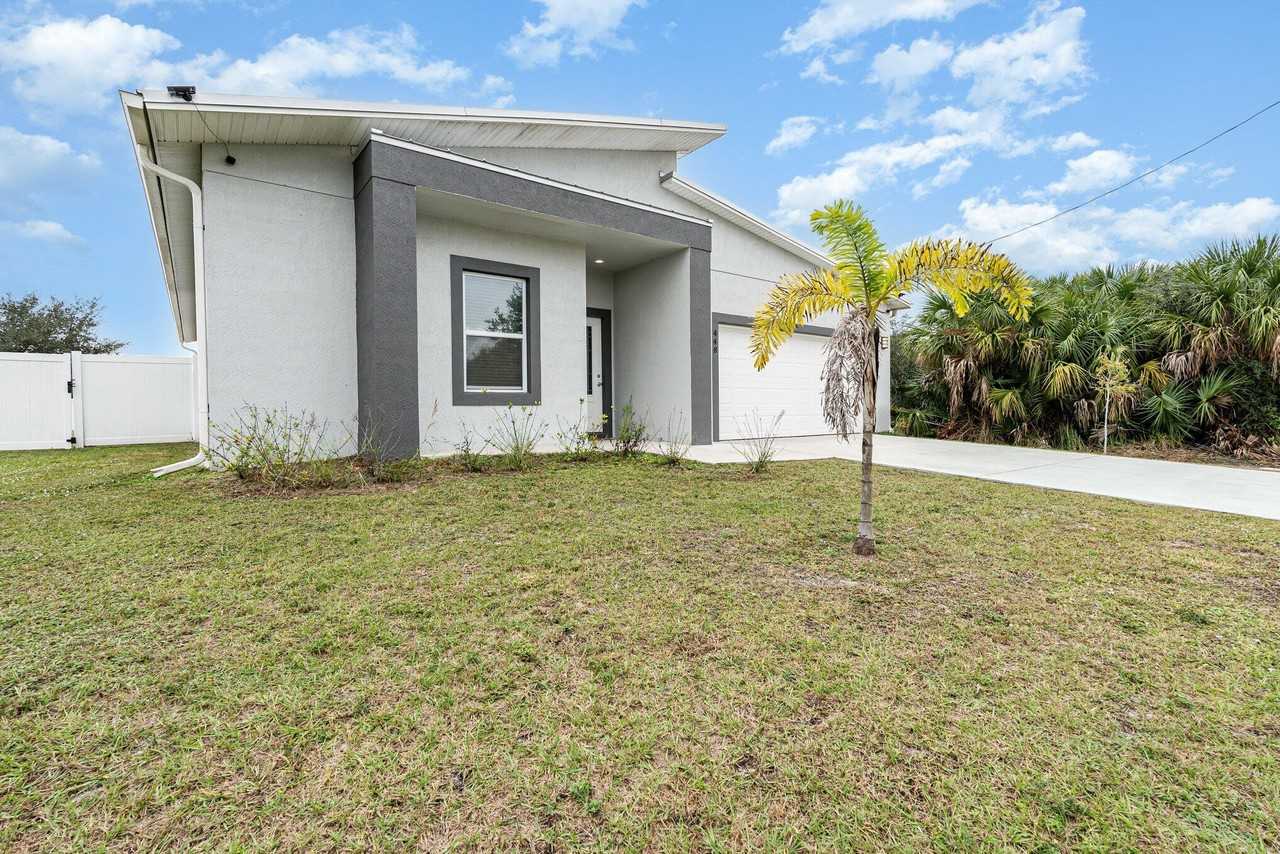 448 Saint Andre Blvd Sw - Photo 4 of 35