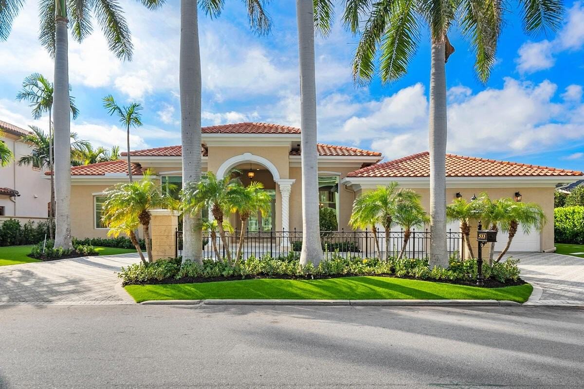 533 E Alexander Palm Rd - Photo 4 of 44