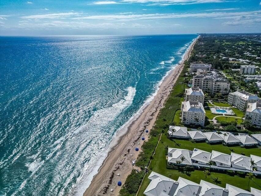 7 Bel Air Dr - Photo 3 of 19