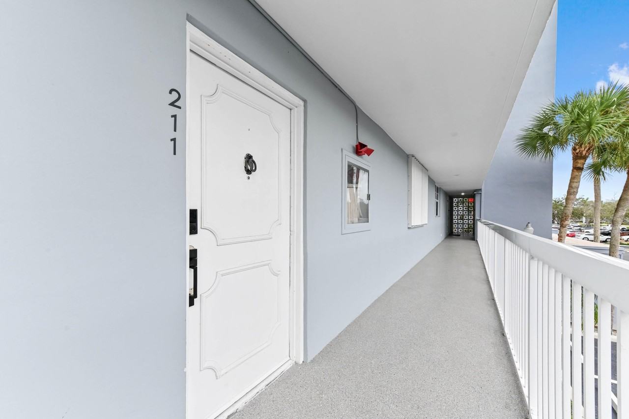 5700 Nw 2nd Ave Apt 211 - Photo 4 of 29