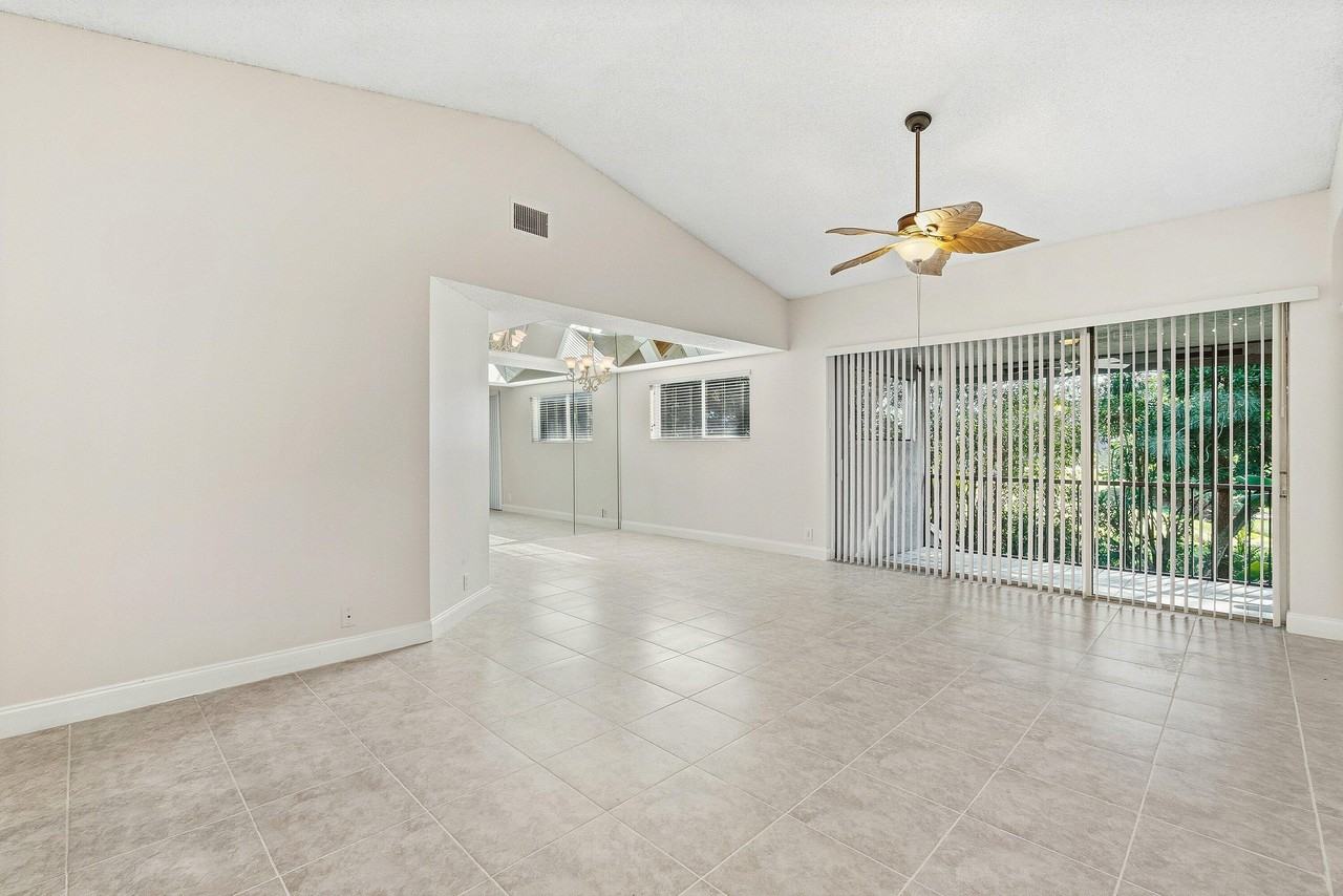 9770 Nickels Blvd #405 - Photo 5 of 35