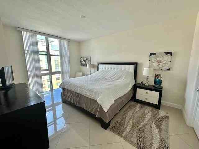 625 Casa Loma Blvd #1507 - Photo 7 of 48