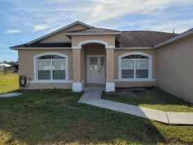 442 Sw Baoy Ave - Photo 1 of 1