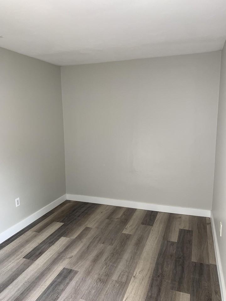 321 N J St Unit 1 - Photo 4 of 8