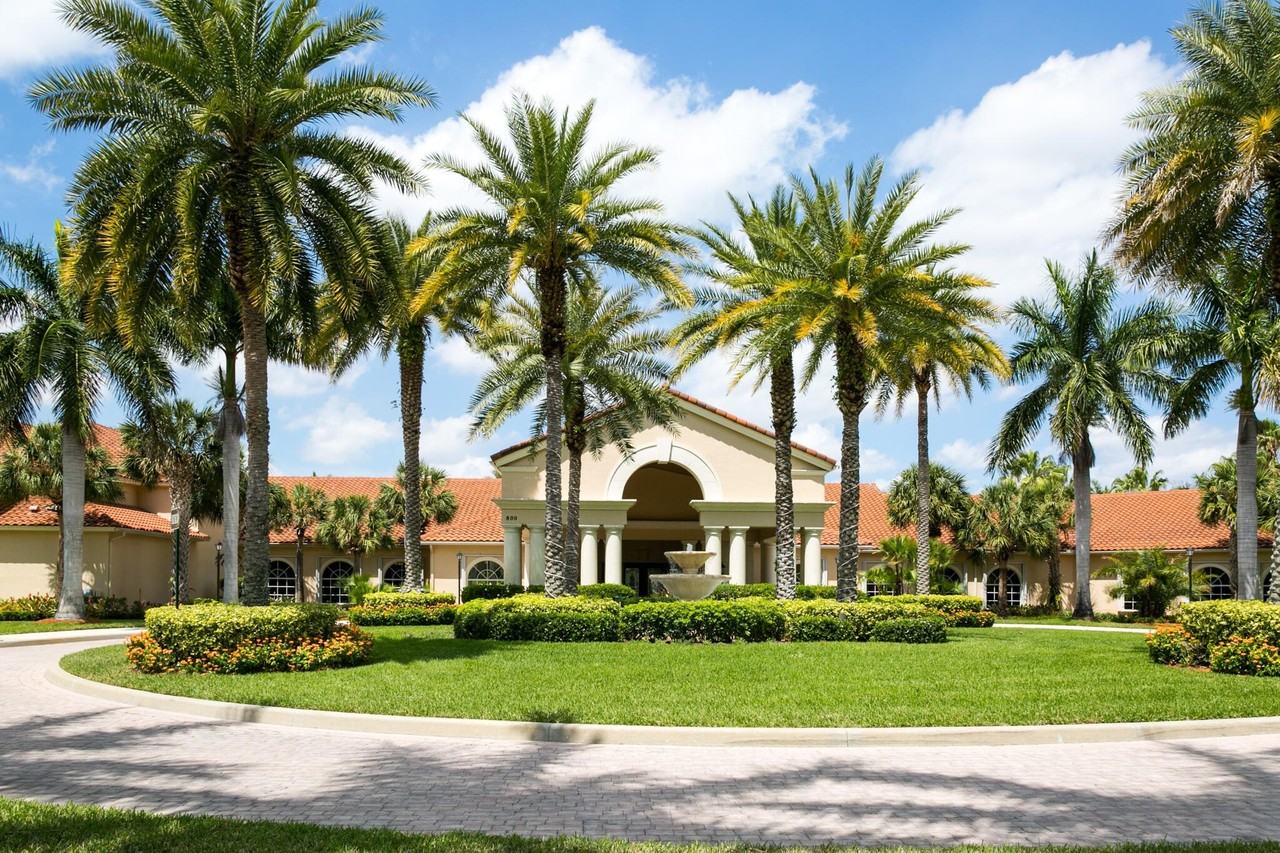 334 Nw Toscane Trl - Photo 4 of 36