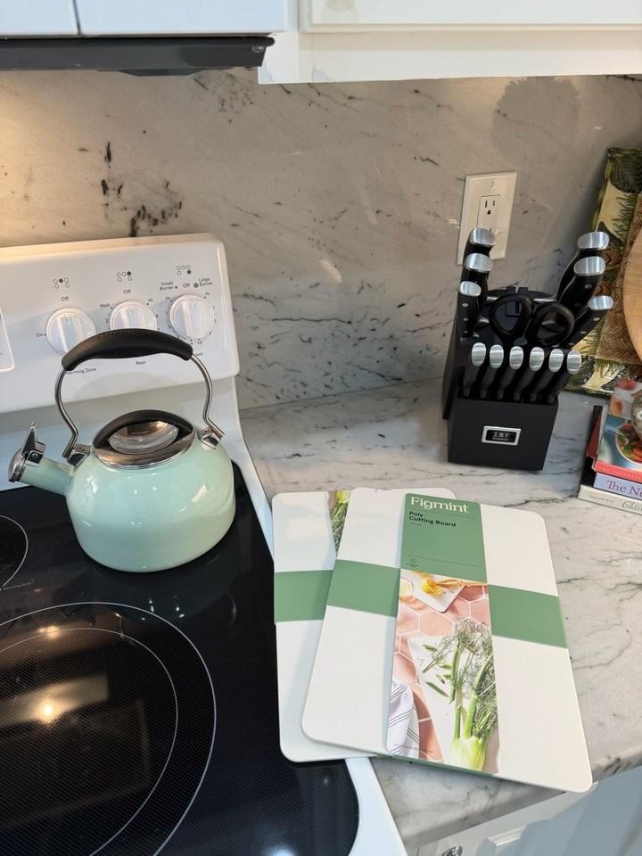 9391 Bridgeport Dr - Photo 7 of 35