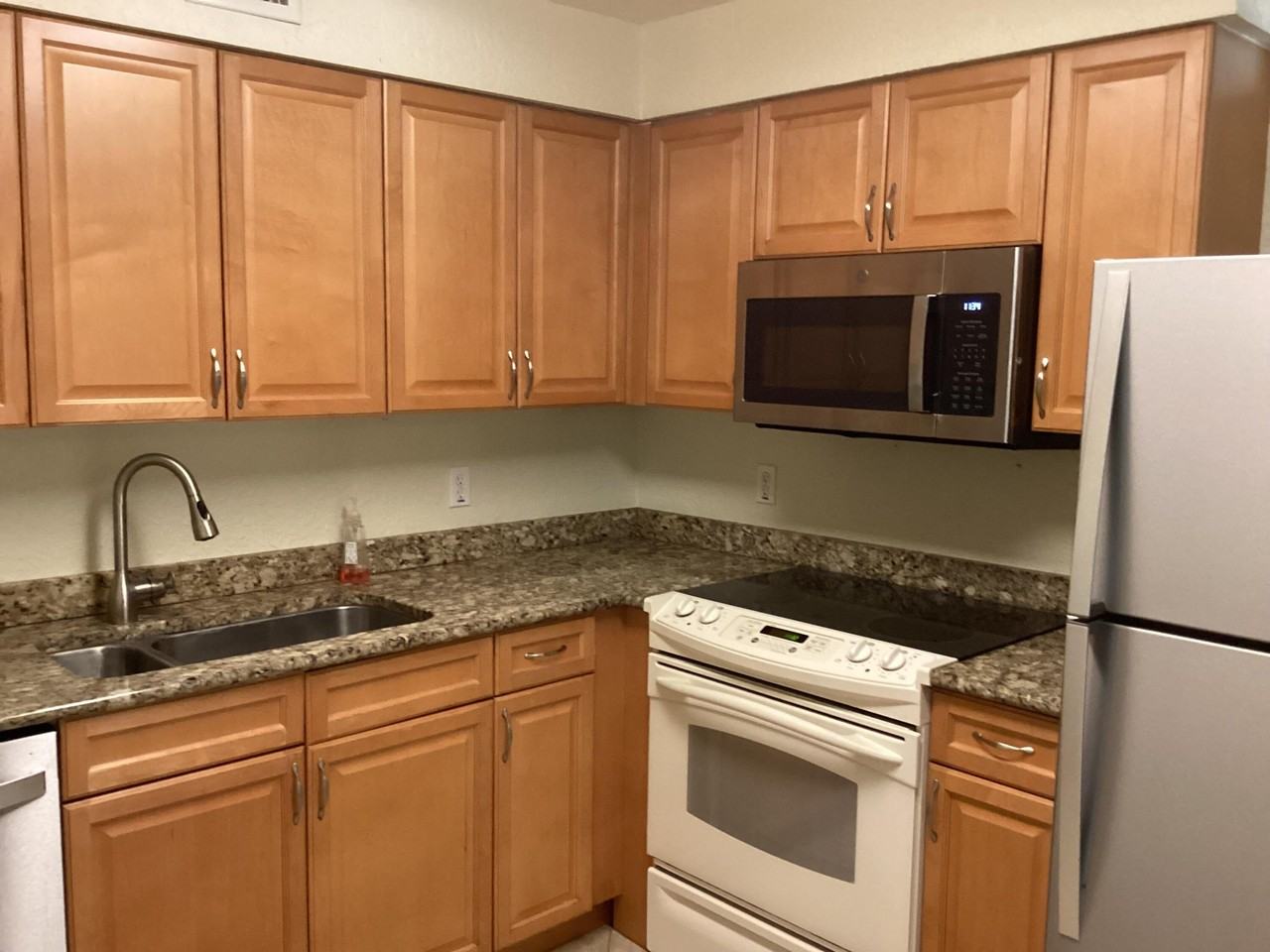 1000 Spanish River Rd #3K - Photo 5 of 32