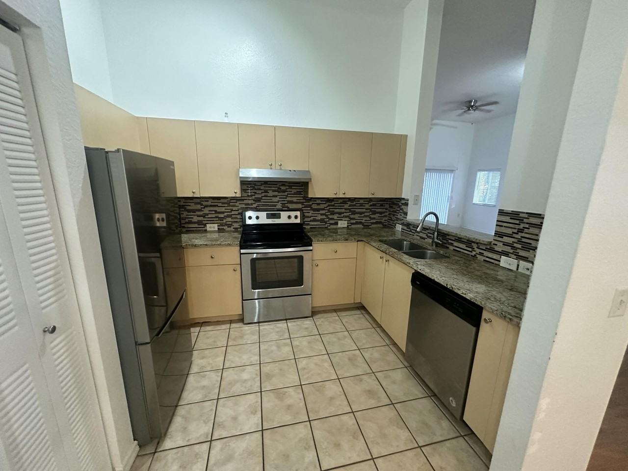 220 Crestwood Cir Apt 106 - Photo 7 of 21