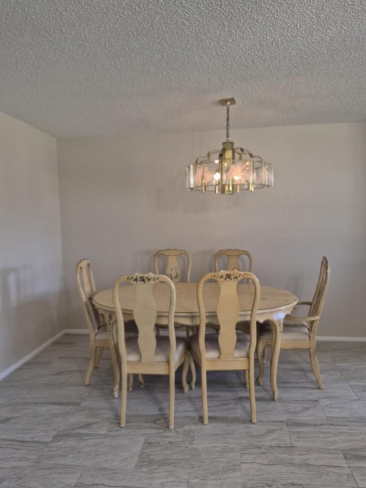 737 High Point Blvd N Apt B - Photo 5 of 11