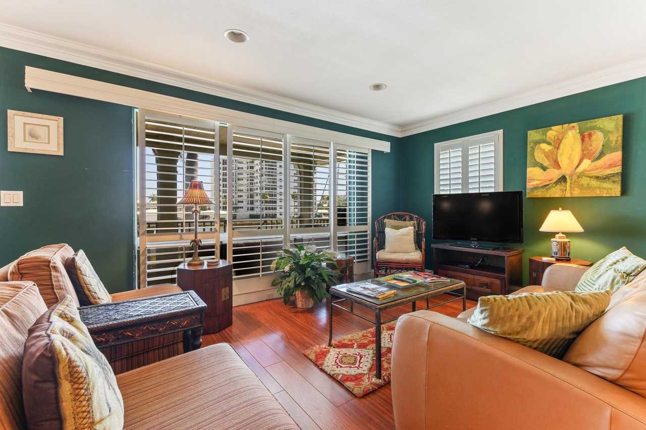 24 Marine Way Unit 26 - Photo 3 of 18