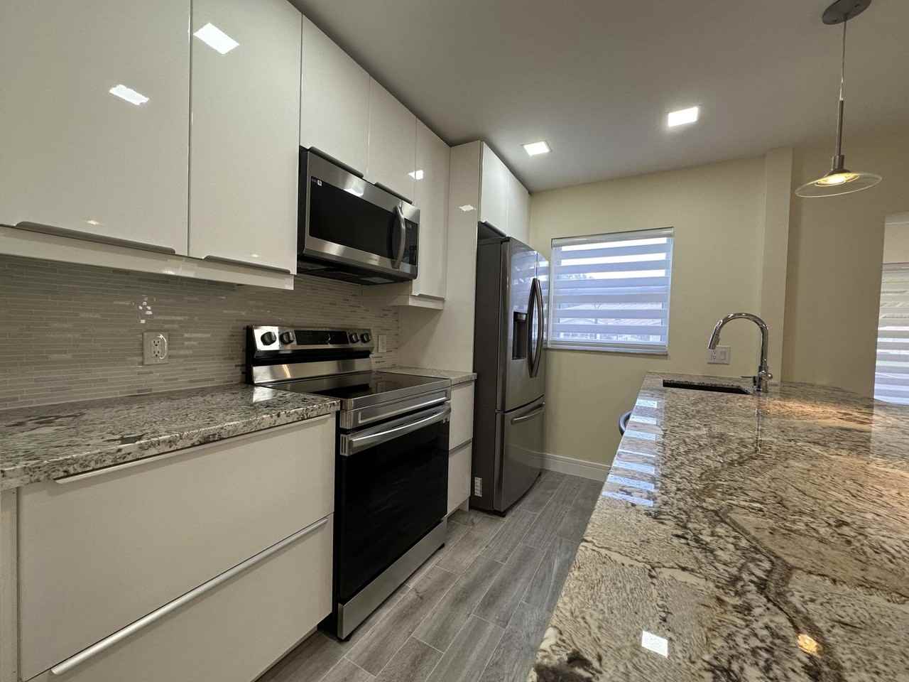 14250 Nesting Way Apt B - Photo 5 of 18