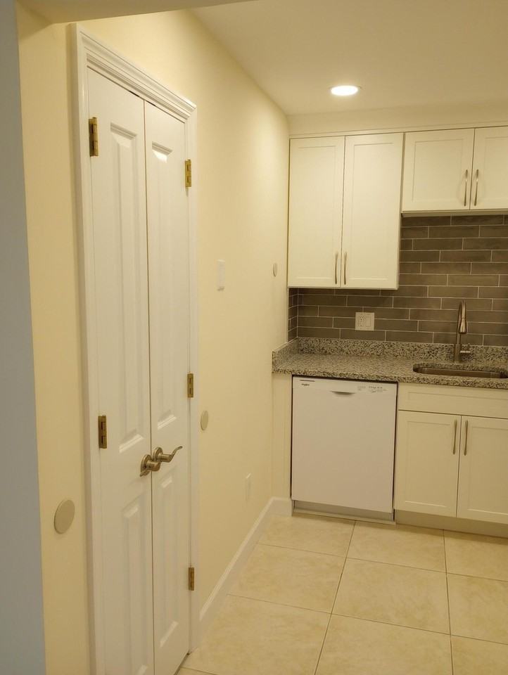 950 S Kanner Hwy Apt A21 - Photo 5 of 24