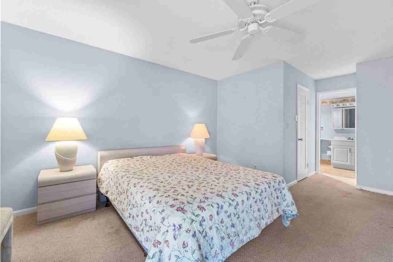 2 Golfs Edge Apt D - Photo 6 of 31